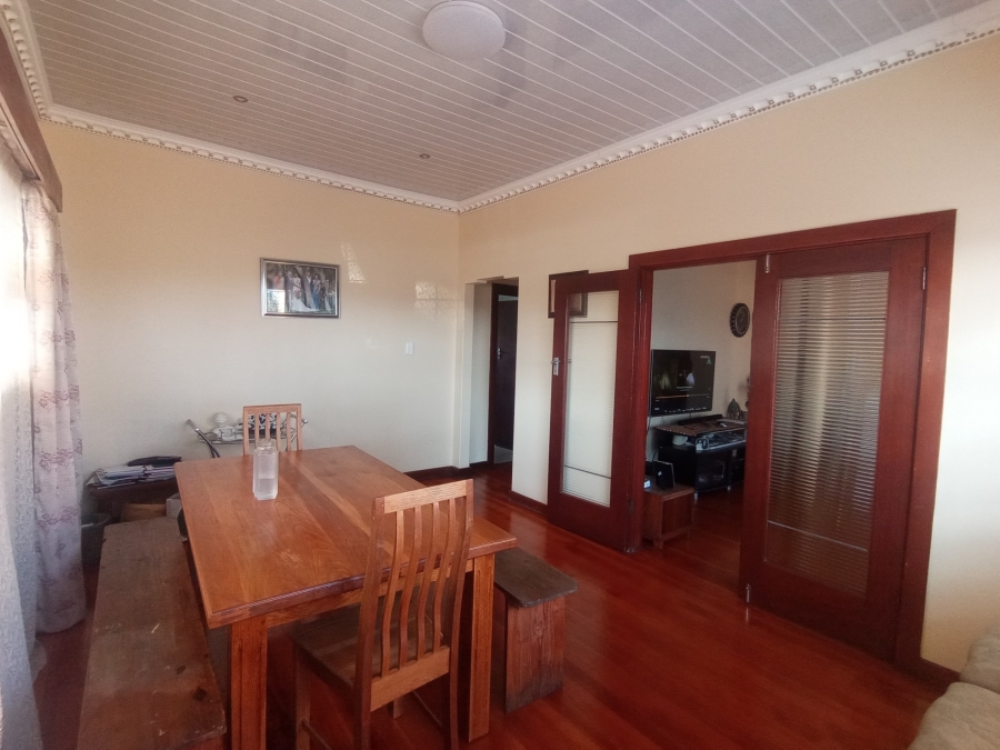 5 Bedroom Property for Sale in Baysville Eastern Cape